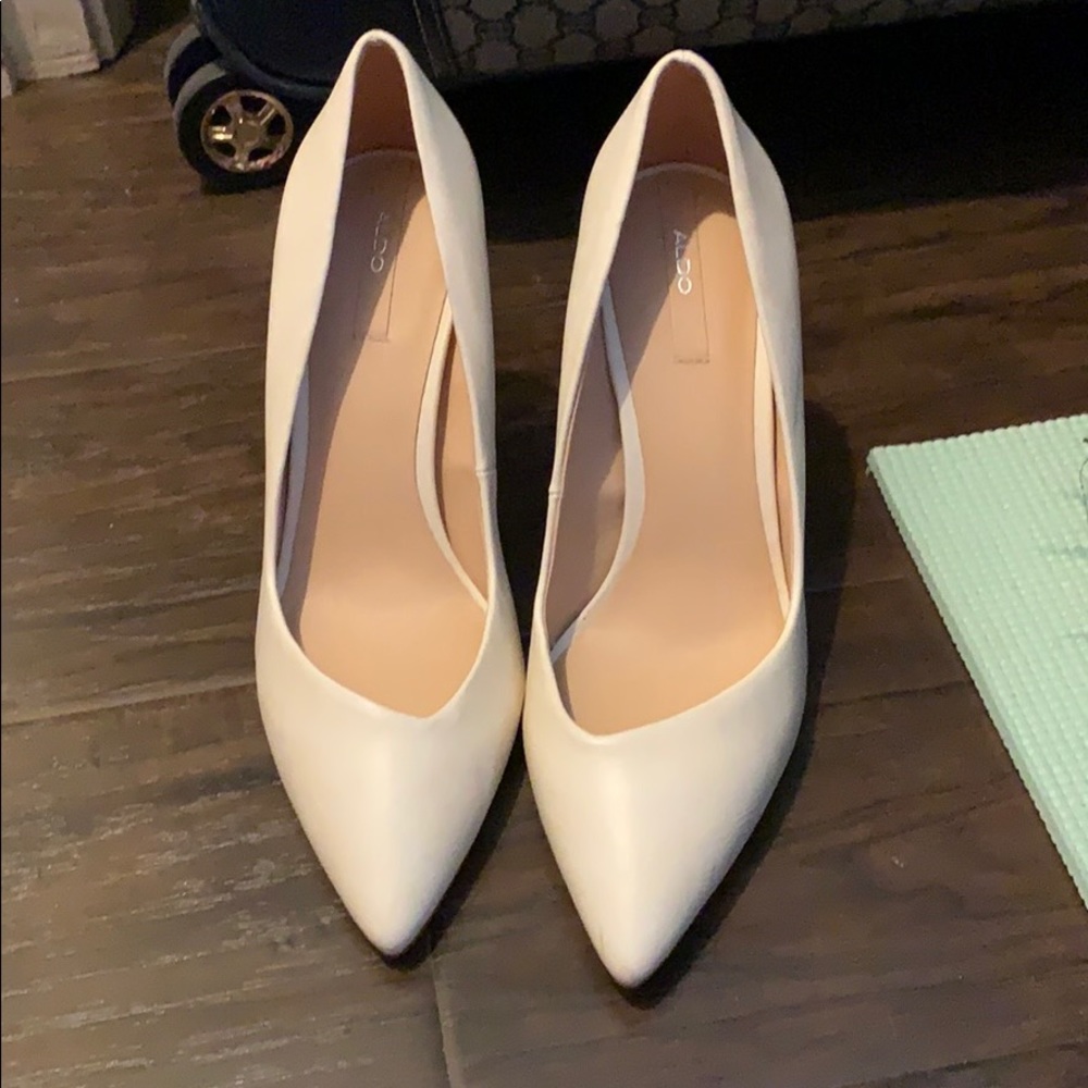 ALDO Pointed Toe Heels